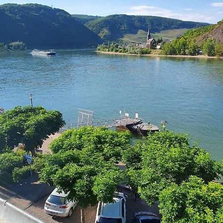 Grosse Wohnung Mit Rheinblick 博帕德 外观 照片