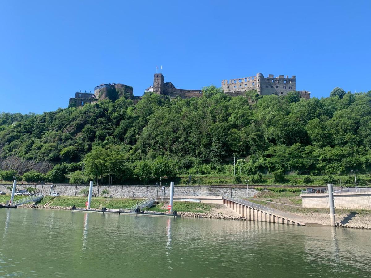 Grosse Wohnung Mit Rheinblick 博帕德 外观 照片